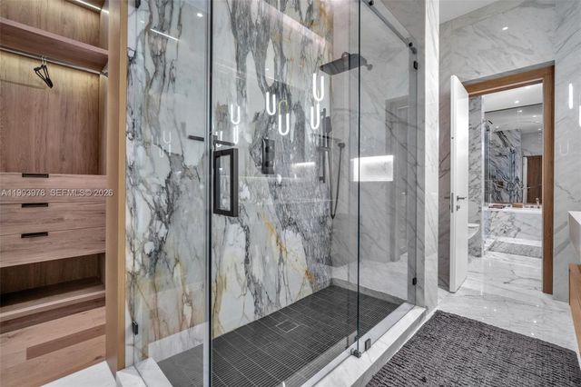 46 NE 162nd St, Miami, FL 33162