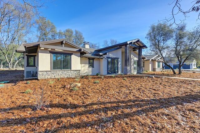 8109 Bridger Ln, Shingle Springs, CA 95682