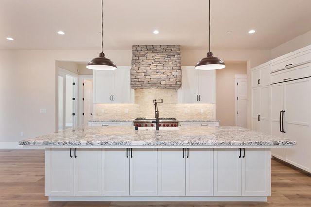 8109 Bridger Ln, Shingle Springs, CA 95682