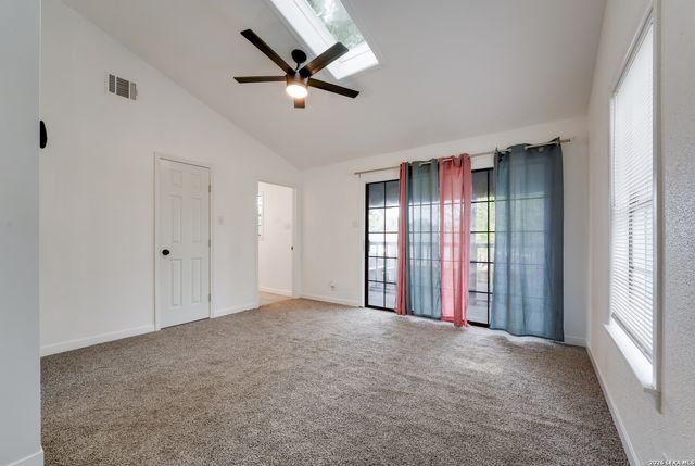 8265 UTOPIA BLVD, Selma, TX 78154