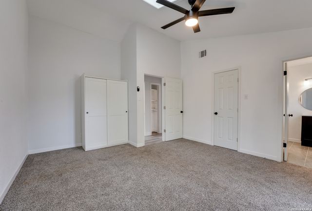 8265 UTOPIA BLVD, Selma, TX 78154