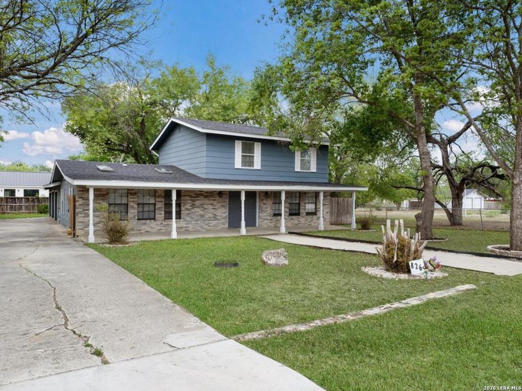 8265 UTOPIA BLVD, Selma, TX 78154