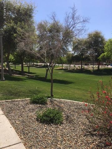 6446 W CONSTANCE Way, Laveen, AZ 85339