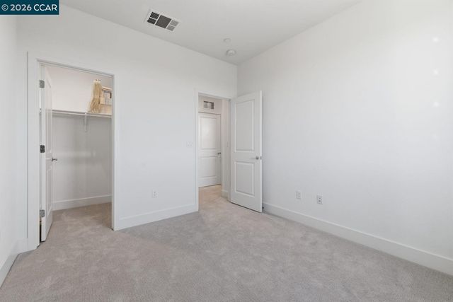 1580 Wright Ave, Richmond, CA 94804