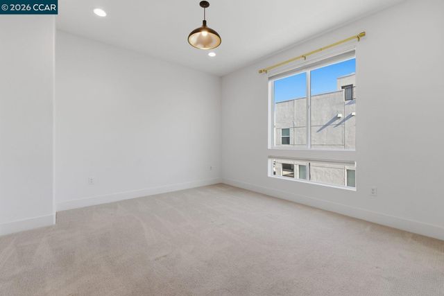 1580 Wright Ave, Richmond, CA 94804