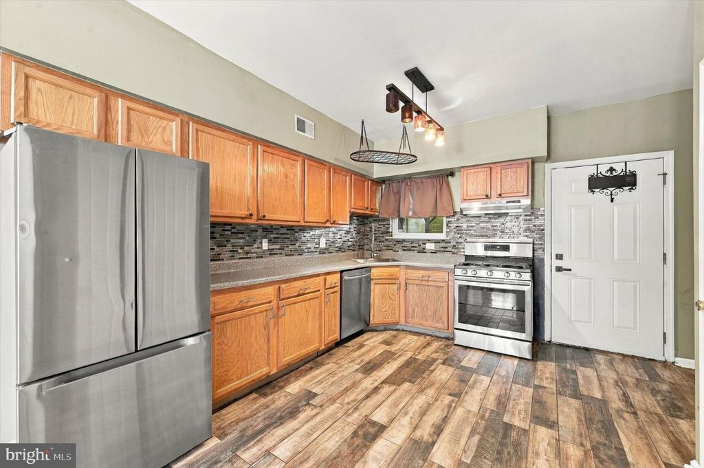 2341 CROSS ST, PHILADELPHIA, PA 19146 — photo 3