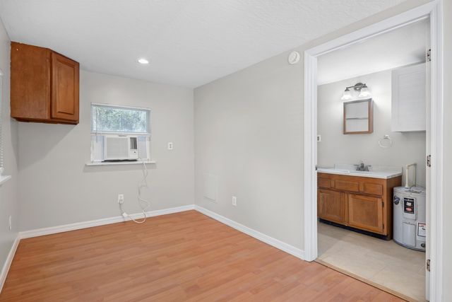 385 Katnack Rd, St Augustine, FL 32095