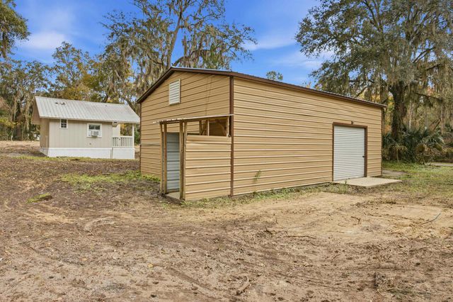 385 Katnack Rd, St Augustine, FL 32095