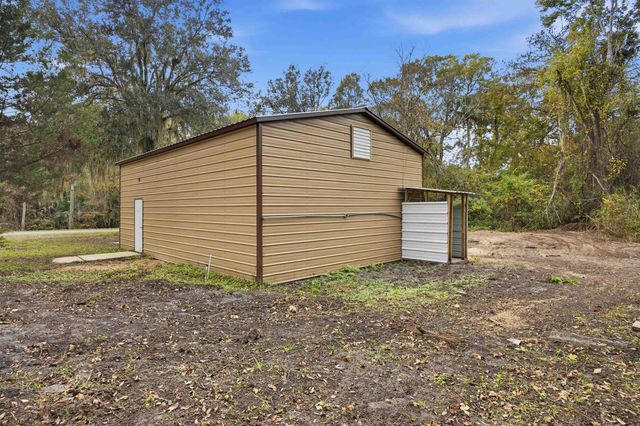 385 Katnack Rd, St Augustine, FL 32095