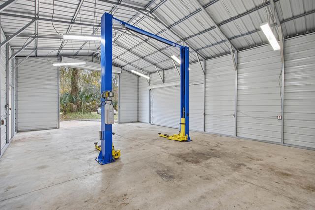 385 Katnack Rd, St Augustine, FL 32095