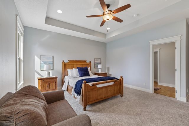 2728 NW 167th Court, Clive, IA 50325