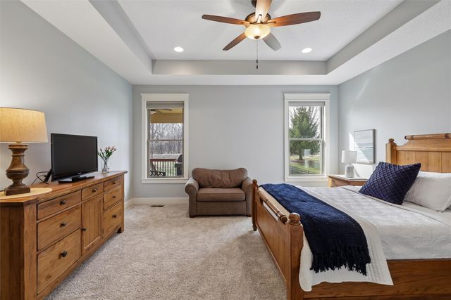 2728 NW 167th Court, Clive, IA 50325