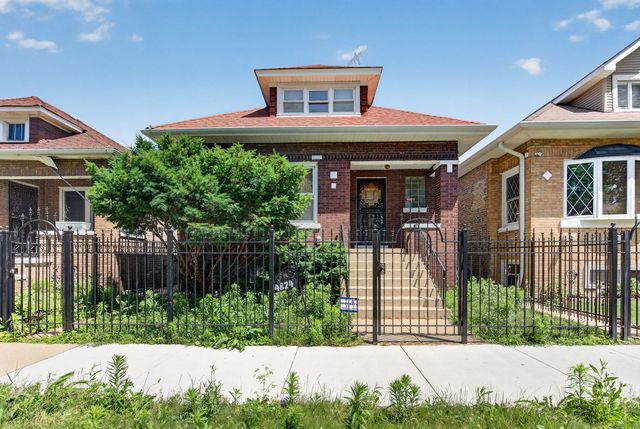 4824 W Concord Place, Chicago, IL 60639