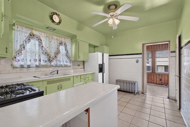 4824 W Concord Place, Chicago, IL 60639