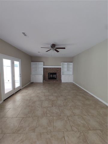 2989 E Setter Street, Fayetteville, AR 72701