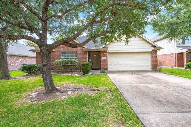 5010 Blanco Drive, Pearland, TX 77584