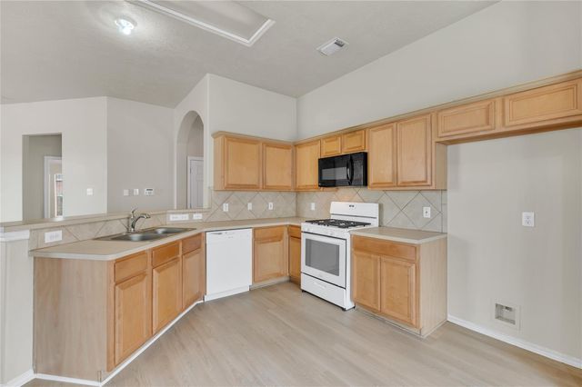 5010 Blanco Drive, Pearland, TX 77584