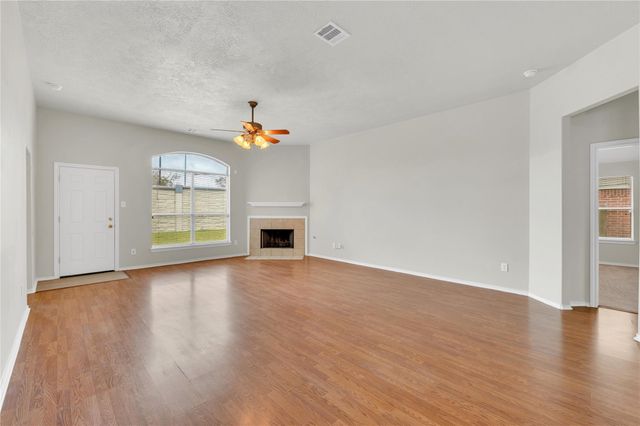 5010 Blanco Drive, Pearland, TX 77584