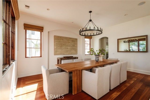 1807 Valley Park Avenue, Hermosa Beach, CA 90254