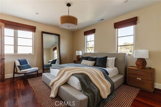 1807 Valley Park Avenue, Hermosa Beach, CA 90254