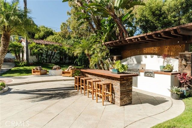 1807 Valley Park Avenue, Hermosa Beach, CA 90254