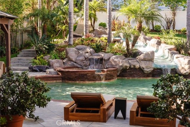 1807 Valley Park Avenue, Hermosa Beach, CA 90254