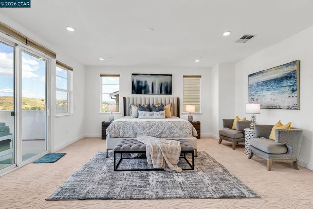 6937 Atlas Peak Dr, Dublin, CA 94568