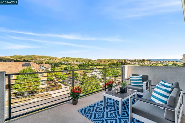 6937 Atlas Peak Dr, Dublin, CA 94568