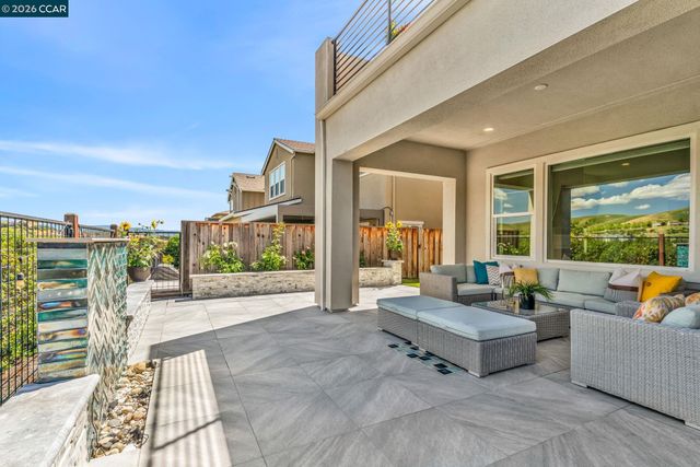 6937 Atlas Peak Dr, Dublin, CA 94568