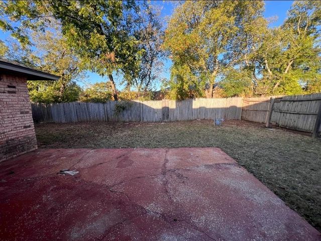 11213 Bel Air Place, Oklahoma City, OK 73120