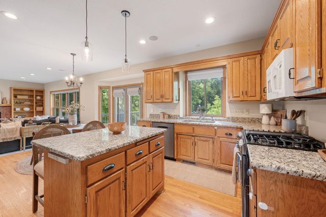 9535 Pineview Lane N, Maple Grove, MN 55369