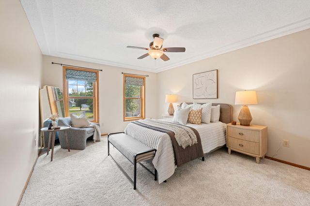 9535 Pineview Lane N, Maple Grove, MN 55369