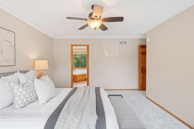 9535 Pineview Lane N, Maple Grove, MN 55369
