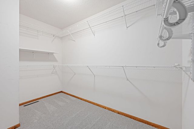 9535 Pineview Lane N, Maple Grove, MN 55369