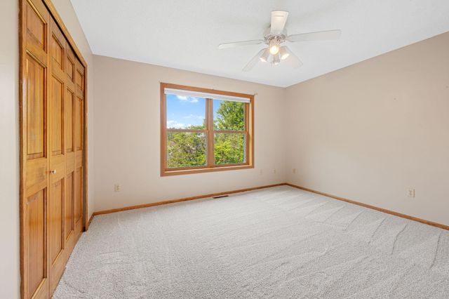 9535 Pineview Lane N, Maple Grove, MN 55369