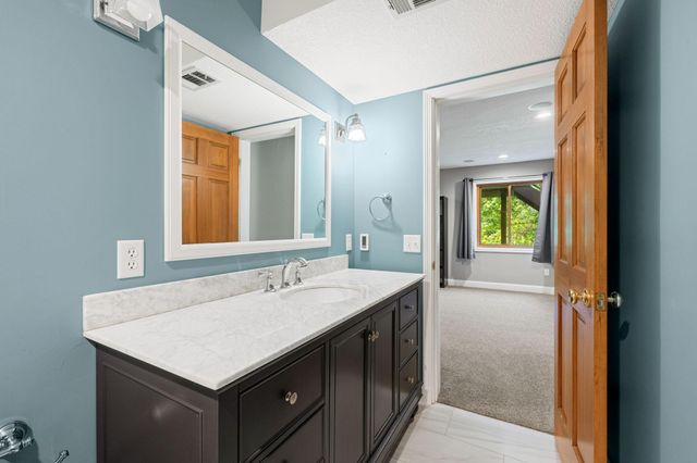 9535 Pineview Lane N, Maple Grove, MN 55369