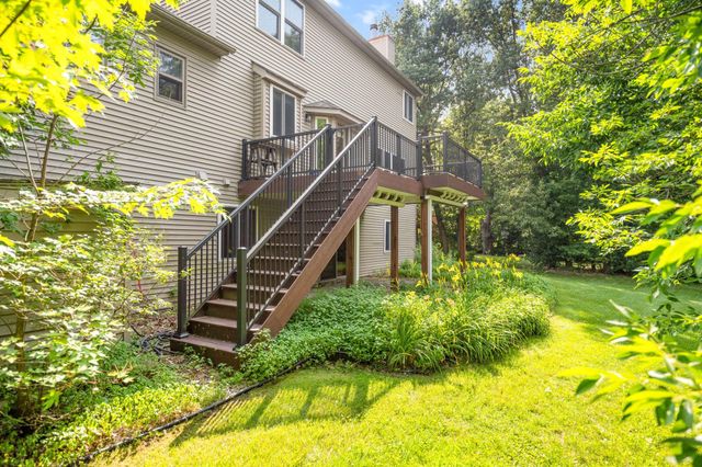 9535 Pineview Lane N, Maple Grove, MN 55369