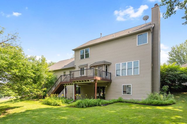 9535 Pineview Lane N, Maple Grove, MN 55369