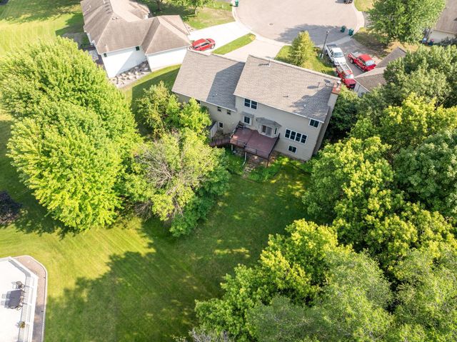 9535 Pineview Lane N, Maple Grove, MN 55369