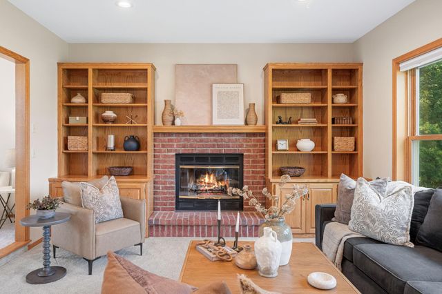 9535 Pineview Lane N, Maple Grove, MN 55369