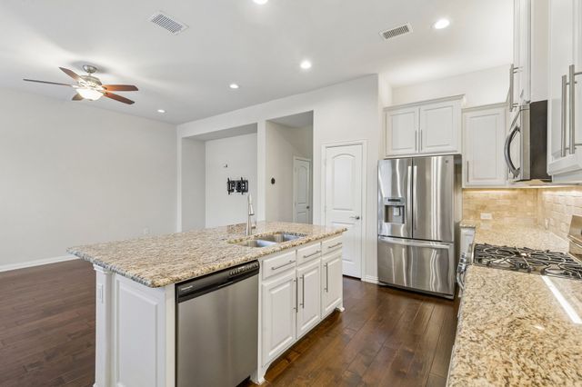 659 Emily Lane, Richardson, TX 75081