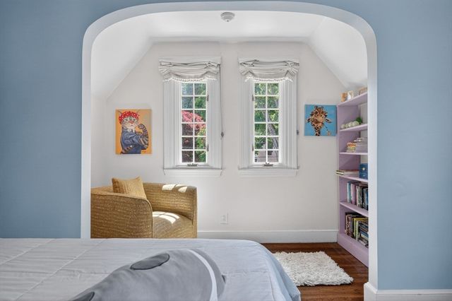 58 Leighton Rd, Wellesley, MA 02482