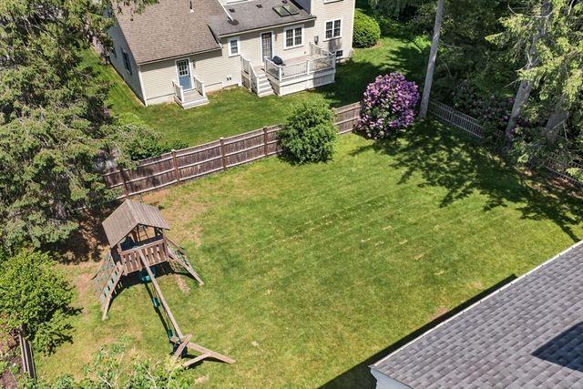 58 Leighton Rd, Wellesley, MA 02482