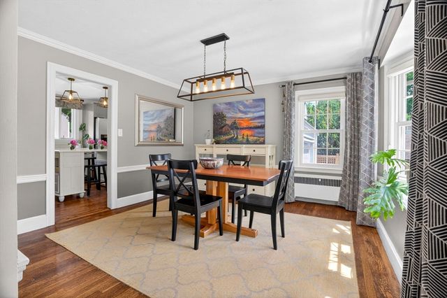 58 Leighton Rd, Wellesley, MA 02482