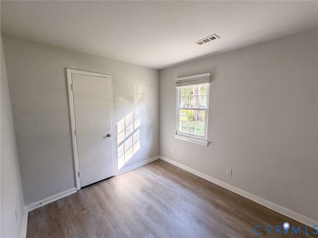 800 Bedrock Ln, Richmond, VA 23224