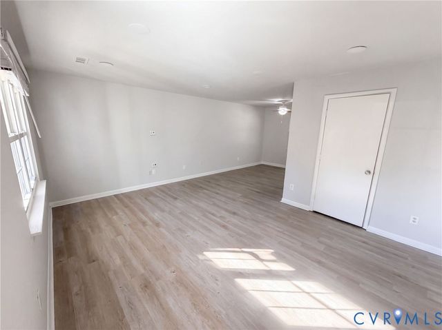 800 Bedrock Ln, Richmond, VA 23224