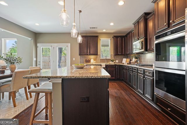 7910 Bristol Valley Drive, Cumming, GA 30028