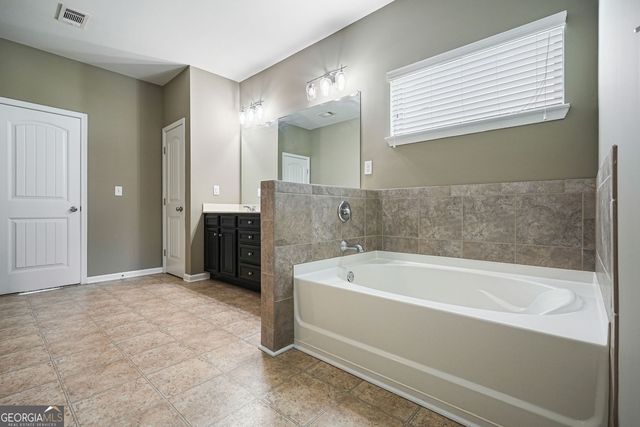 7910 Bristol Valley Drive, Cumming, GA 30028