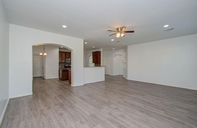 22314 Mosshall Ct Court, Tomball, TX 77375