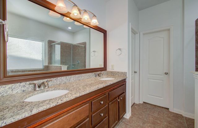 22314 Mosshall Ct Court, Tomball, TX 77375